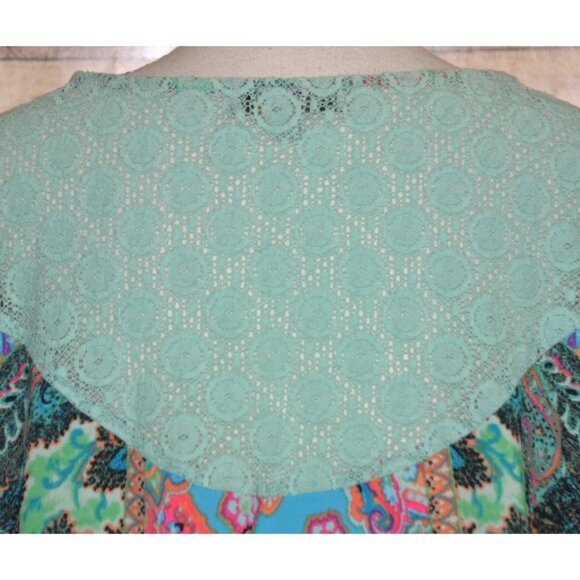 Figueroa & Flower Womens 2X Green Floral Lace Up Lace Back Blouse Tunic Top - Picture 9 of 14